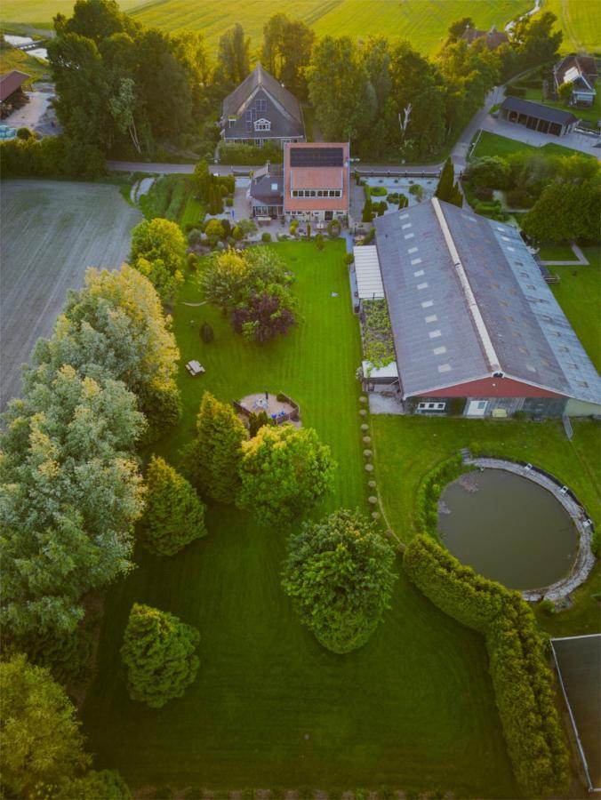 Vakantiehuis Het Voorhuis Op Landgoed Koepeltjesplaats Gaast Bagian luar foto