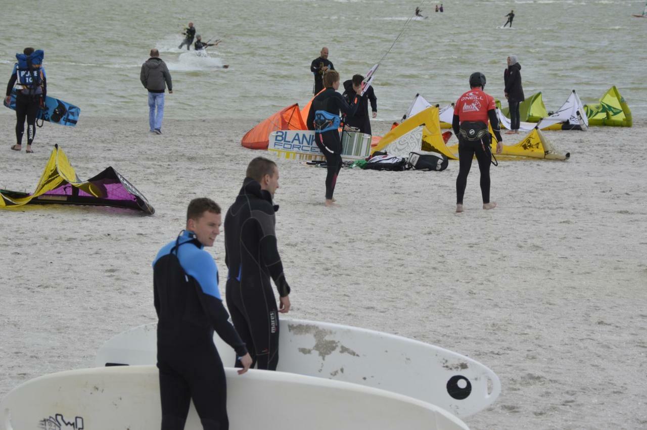 Vakantiehuis Het Voorhuis Op Landgoed Koepeltjesplaats Gaast Bagian luar foto
